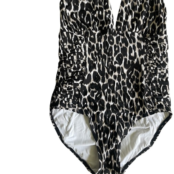 Calvin Klein Leopard Print Halter One Piece Swimsuit Ruched Side Panels - Picture 4 of 8